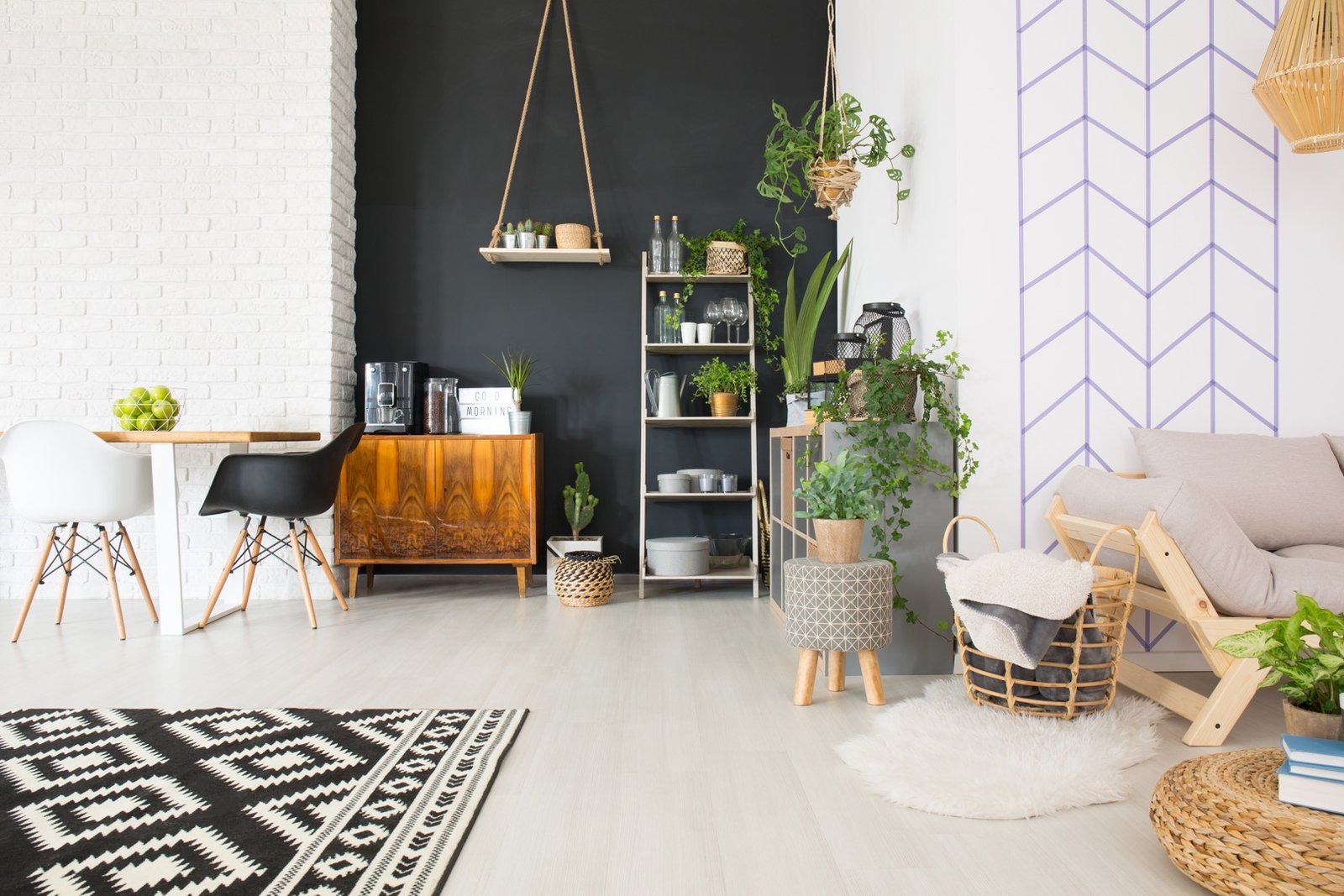 Modern black and white loft Penthouse apartment